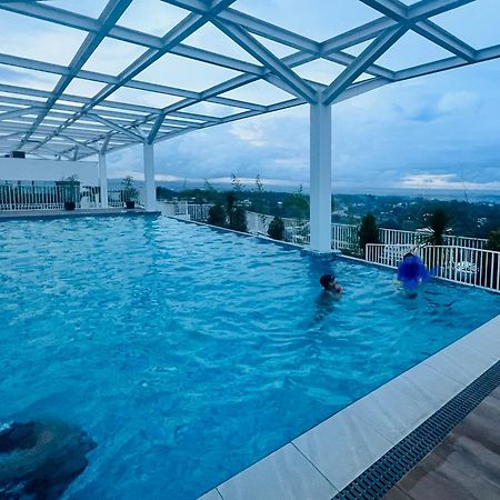 Condo At Primavera City Next To Sm Mall Cagayan de Oro Esterno foto