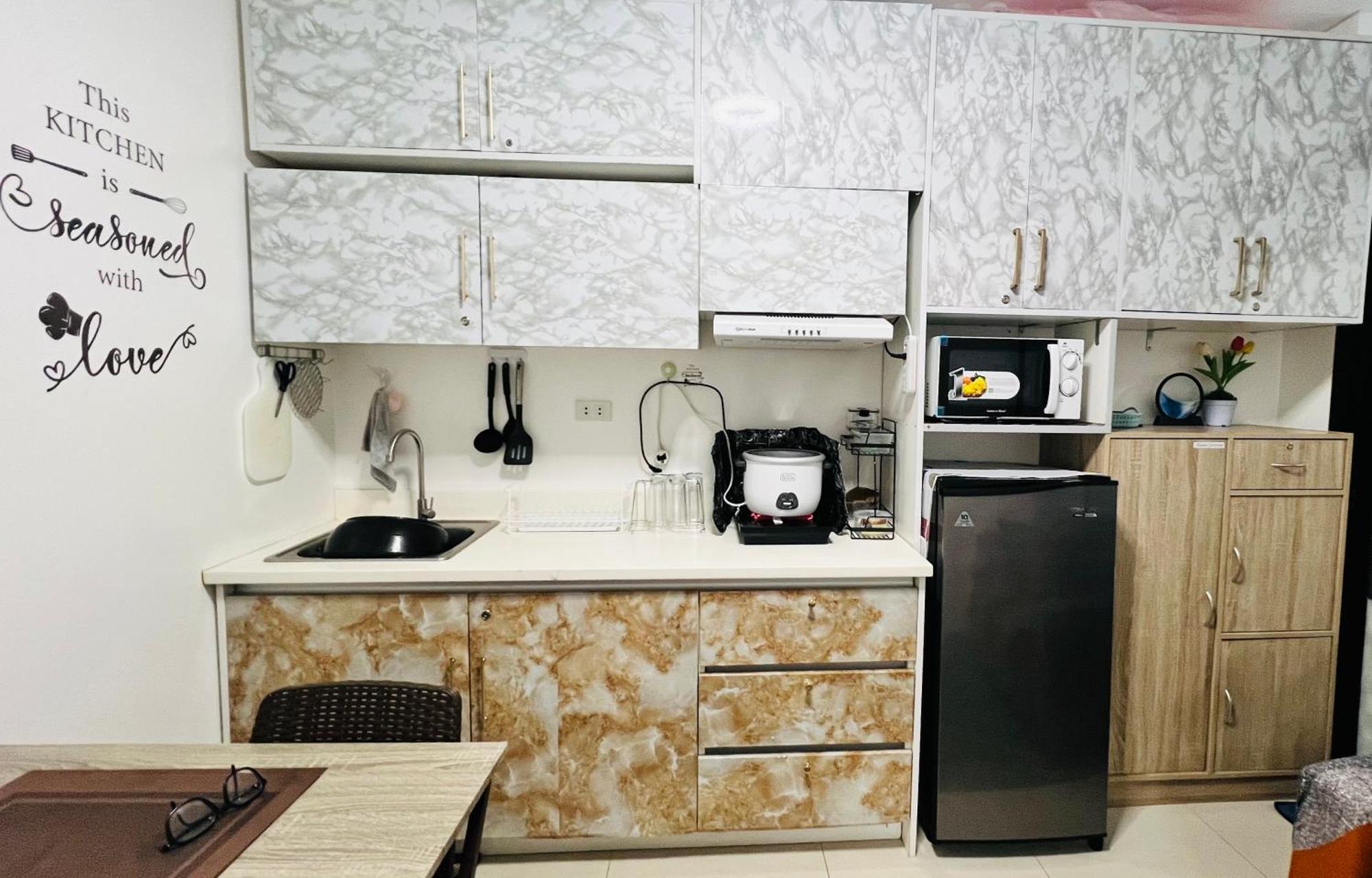 Condo At Primavera City Next To Sm Mall Cagayan de Oro Esterno foto